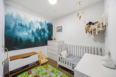 Photo 21 at 43 - 869 Wilson Avenue, CFB, Toronto