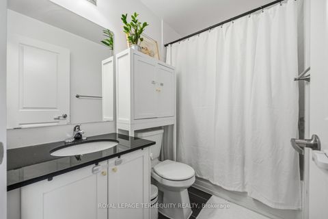 Photo 24 at 43 - 869 Wilson Avenue, CFB, Toronto
