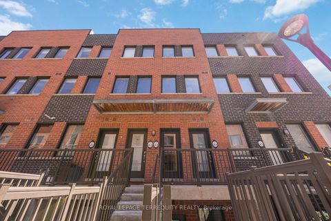 Photo 28 at 43 - 869 Wilson Avenue, CFB, Toronto