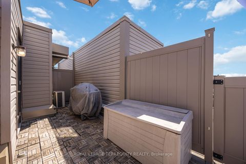 Photo 35 at 43 - 869 Wilson Avenue, CFB, Toronto