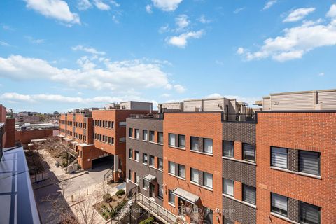 Photo 36 at 43 - 869 Wilson Avenue, CFB, Toronto