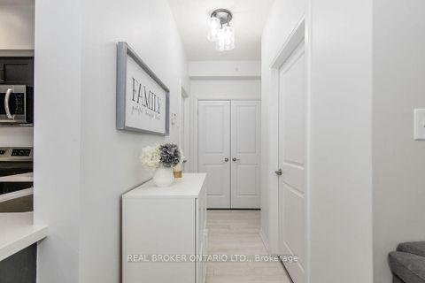 Photo 26 at 609 - 304 ESSA Road, 400 West, Barrie