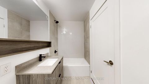 Photo 25 at 225 - 8888 Yonge Street, South Richvale, Richmond Hill