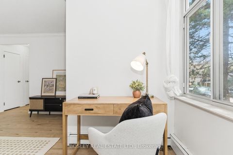 Photo 7 at 210 - 335 Lonsdale Road, Forest Hill South, Toronto