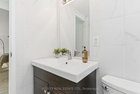 Photo 22 at 210 - 335 Lonsdale Road, Forest Hill South, Toronto