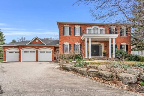 Photo 0 at 70 English Daisy Court, Kleinburg, Vaughan