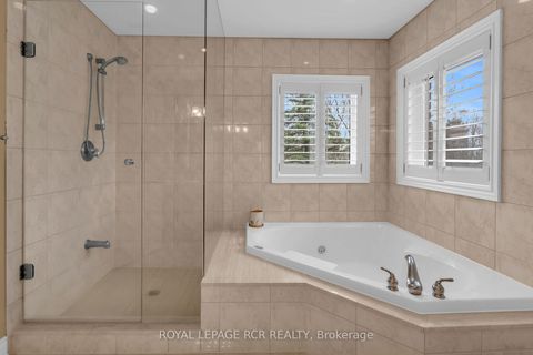 Photo 20 at 70 English Daisy Court, Kleinburg, Vaughan