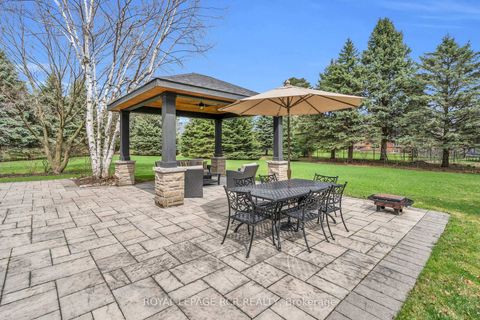 Photo 30 at 70 English Daisy Court, Kleinburg, Vaughan