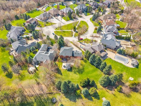 Photo 35 at 70 English Daisy Court, Kleinburg, Vaughan