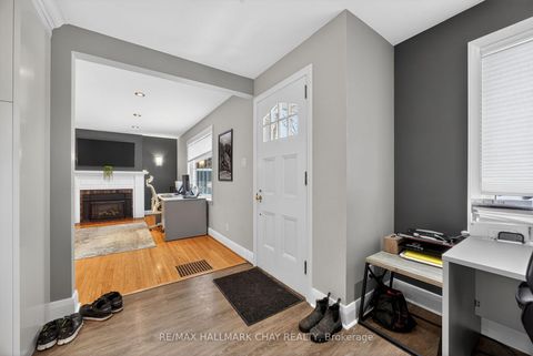 Photo 1 at 68 Drury Lane, Wellington, Barrie