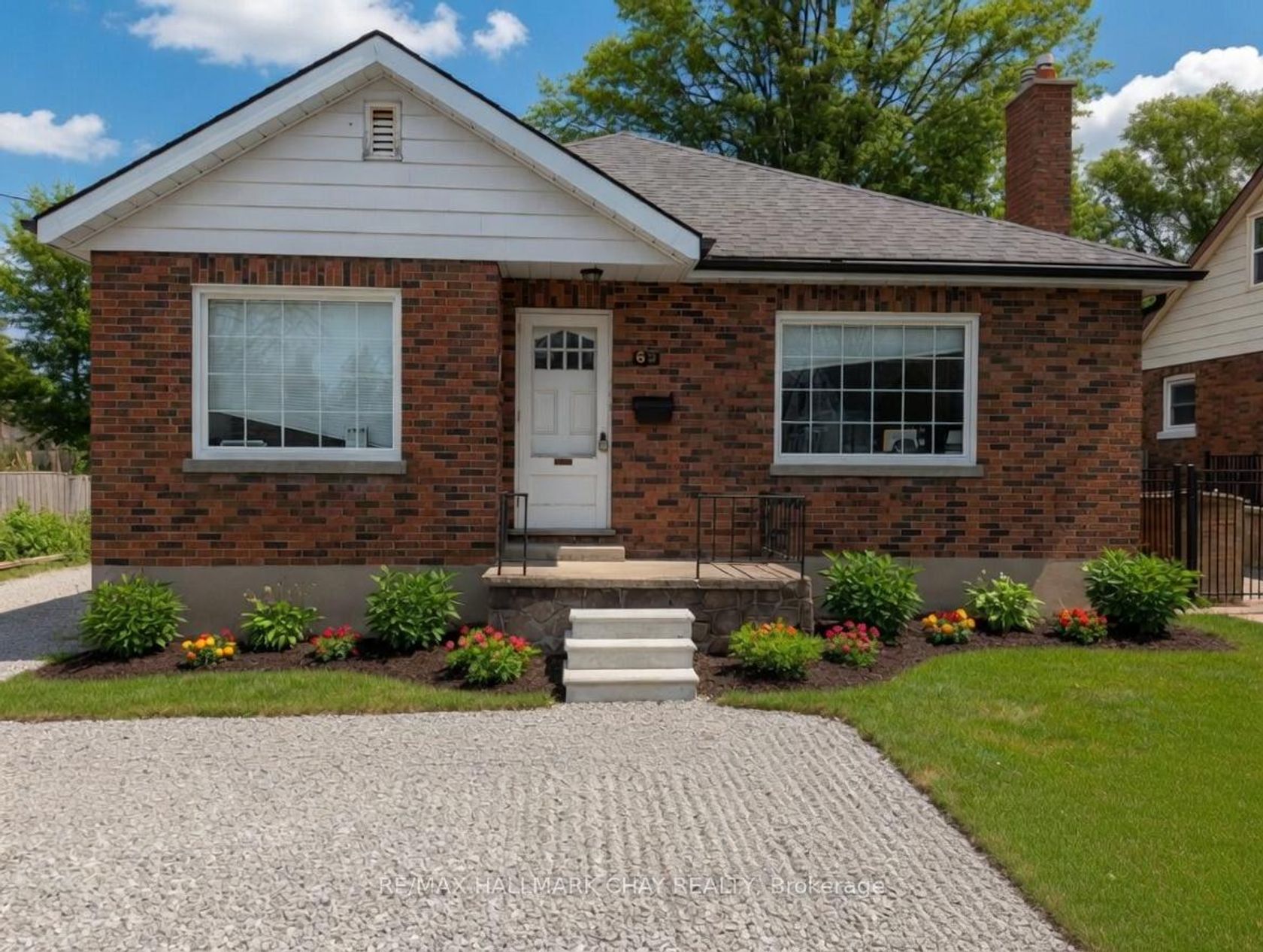 68 Drury Lane, Wellington, Barrie photo number 2