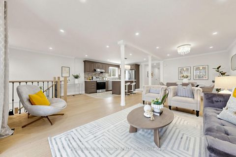 Photo 4 at 10 Hines Drive, Hillcrest Village, Toronto