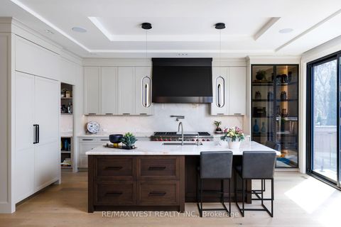 Photo 9 at 64 Thompson Avenue, Queensway, Toronto