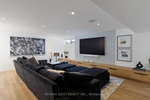 Photo 36 at 64 Thompson Avenue, Queensway, Toronto