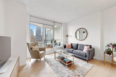 Photo 5 at 2325 - 230 Queens Quay W, Waterfront Communities C1, Toronto