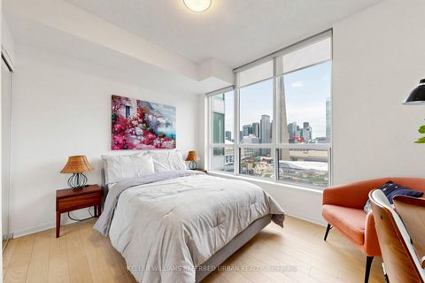 Photo 17 at 2325 - 230 Queens Quay W, Waterfront Communities C1, Toronto