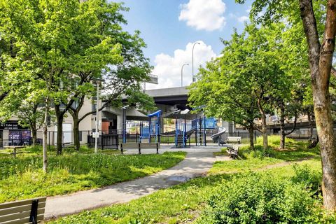 Photo 38 at 2325 - 230 Queens Quay W, Waterfront Communities C1, Toronto