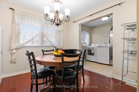 Photo 7 at 292 - 1605 Albion Road, Jamestown, Toronto