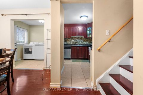 Photo 10 at 292 - 1605 Albion Road, Jamestown, Toronto