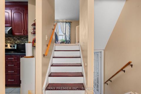 Photo 16 at 292 - 1605 Albion Road, Jamestown, Toronto