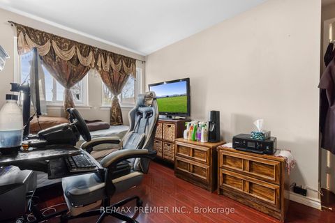 Photo 28 at 292 - 1605 Albion Road, Jamestown, Toronto