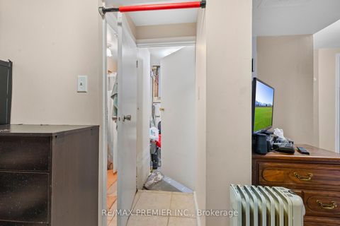 Photo 36 at 292 - 1605 Albion Road, Jamestown, Toronto