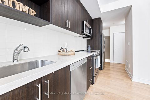 Photo 2 at 306 - 1120 Briar Hill Avenue, Glen Park, Toronto