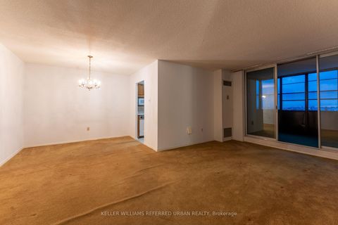 Photo 2 at 1812 - 205 Hilda Avenue, Newtonbrook West, Toronto