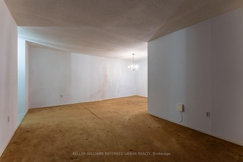 Photo 8 at 1812 - 205 Hilda Avenue, Newtonbrook West, Toronto