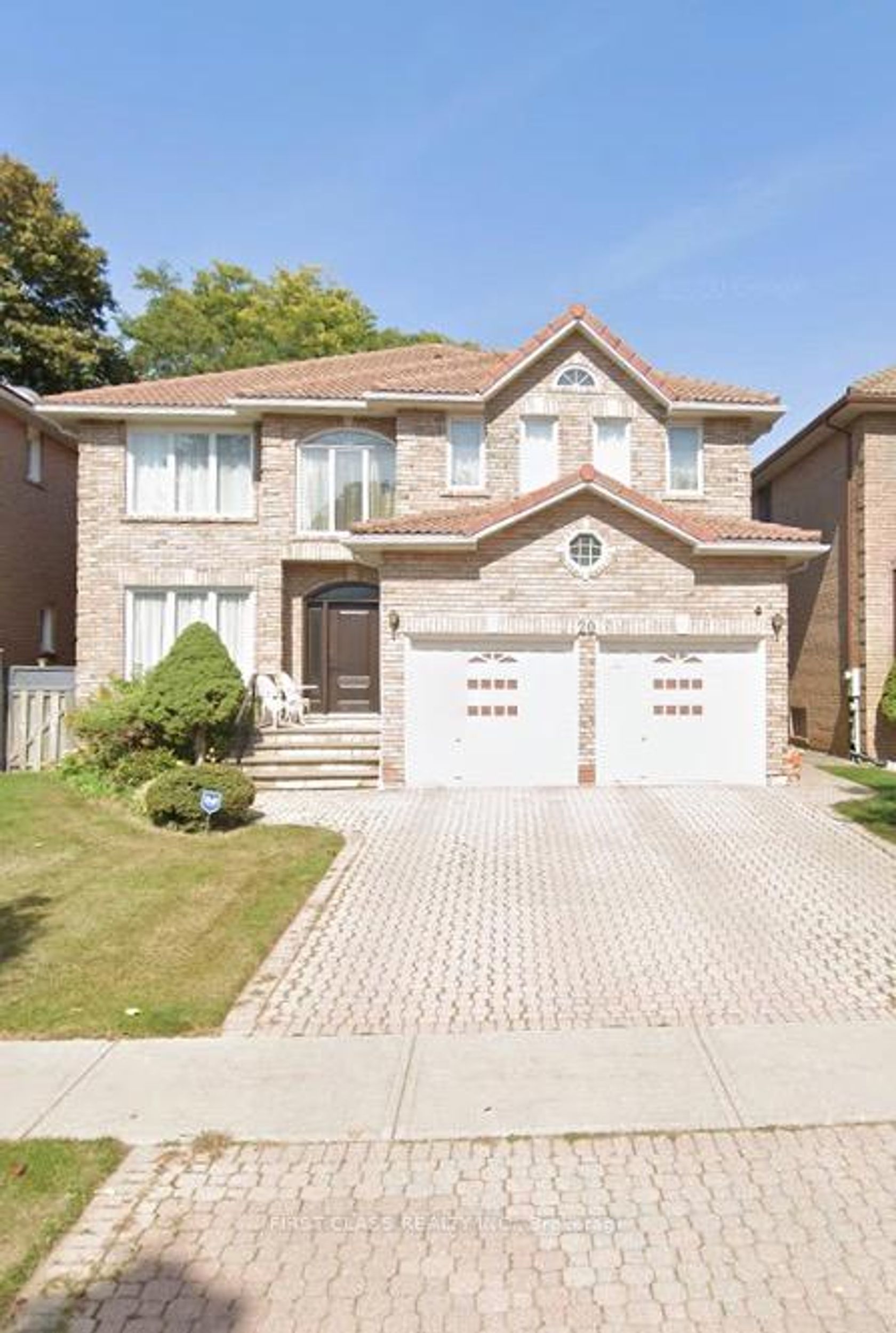 20 Linwood Avenue, Sullivan, Toronto photo number 2
