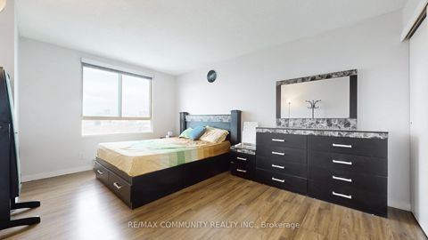 Photo 15 at 707 - 41 Markbrook Lane, Jamestown, Toronto