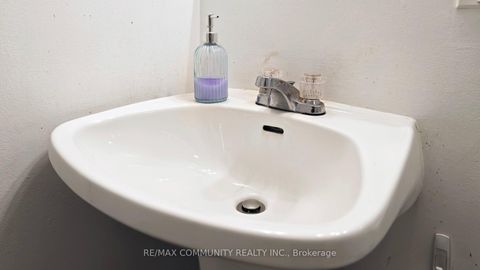 Photo 27 at 707 - 41 Markbrook Lane, Jamestown, Toronto