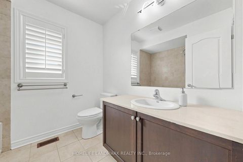 Photo 21 at 4 Merton Street, Oak Ridges, Richmond Hill