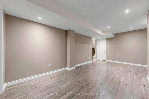 Photo 26 at 4 Merton Street, Oak Ridges, Richmond Hill
