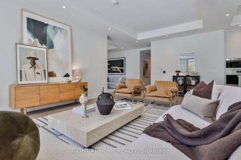 Photo 3 at 404 - 10 Prince Arthur Avenue, Annex, Toronto