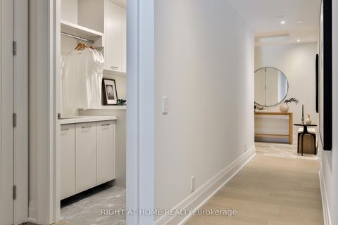 Photo 34 at 404 - 10 Prince Arthur Avenue, Annex, Toronto