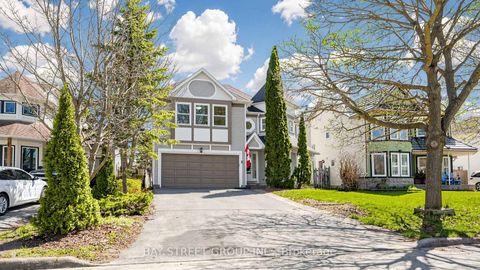 Photo 1 at 985 Linden Street, Alcona, Innisfil