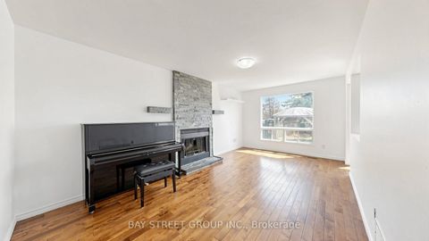 Photo 3 at 985 Linden Street, Alcona, Innisfil