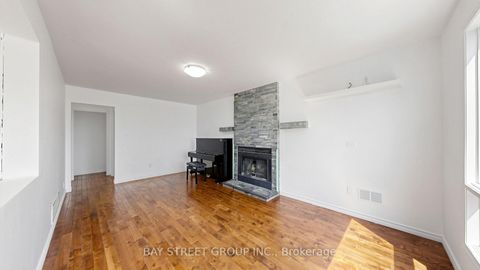 Photo 5 at 985 Linden Street, Alcona, Innisfil