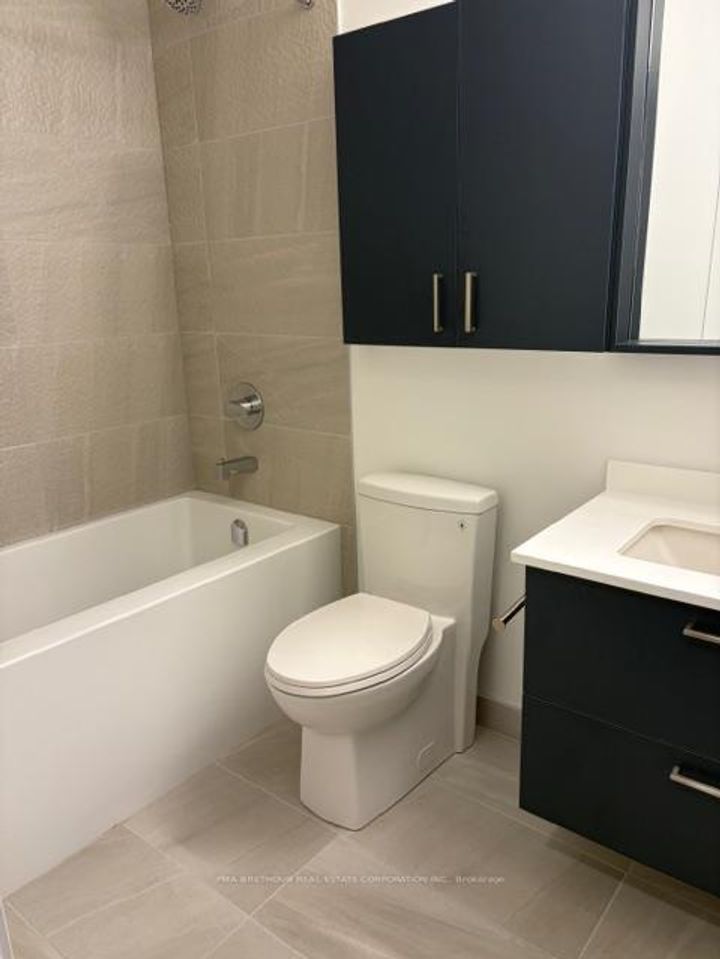 Photo 6 at 2201 - 50 Upper Mall Way, Brownridge, Vaughan