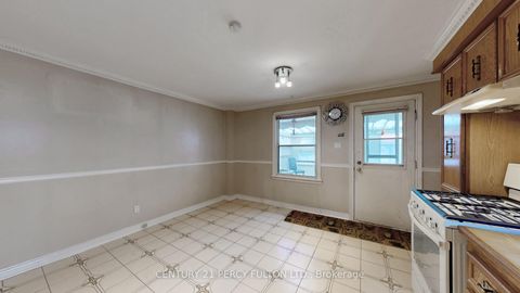 Photo 5 at 69 Twenty Fourth Street, Long Branch, Toronto