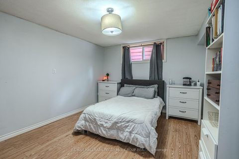 Photo 10 at 250 Sunnybrae Avenue, Stroud, Innisfil