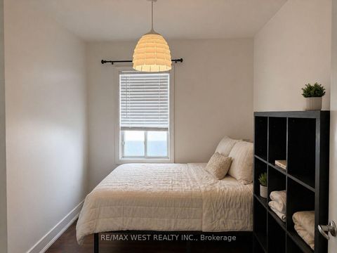 Photo 3 at 270 Boon Avenue, Fairbank, Toronto