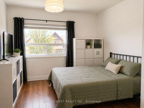 Photo 5 at 270 Boon Avenue, Fairbank, Toronto