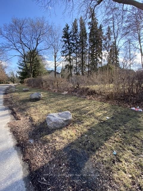 Photo 1 at 58 Pine Ridge Drive, Cliffcrest, Toronto