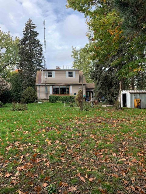 Photo 5 at 21 Faircroft Boulevard, Cliffcrest, Toronto