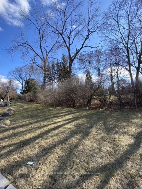 Photo 8 at 21 Faircroft Boulevard, Cliffcrest, Toronto