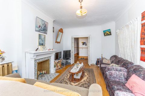 Photo 4 at 237 Roxton Road, Little Italy, Toronto