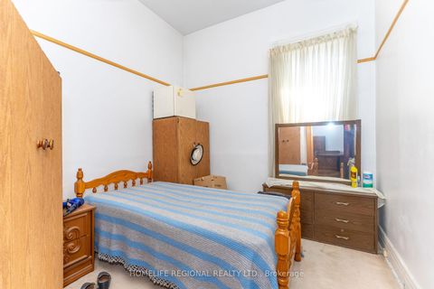 Photo 8 at 237 Roxton Road, Little Italy, Toronto