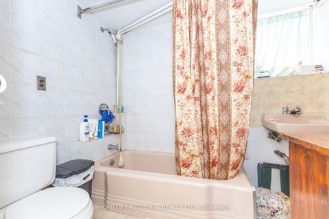 Photo 11 at 237 Roxton Road, Little Italy, Toronto